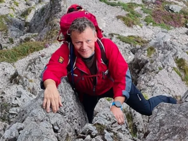 Steve Urquhart castle tours
